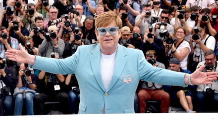 Celebs & Óculos: Elton John