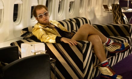 A vida de Elton John e seus óculos chegam aos cinemas